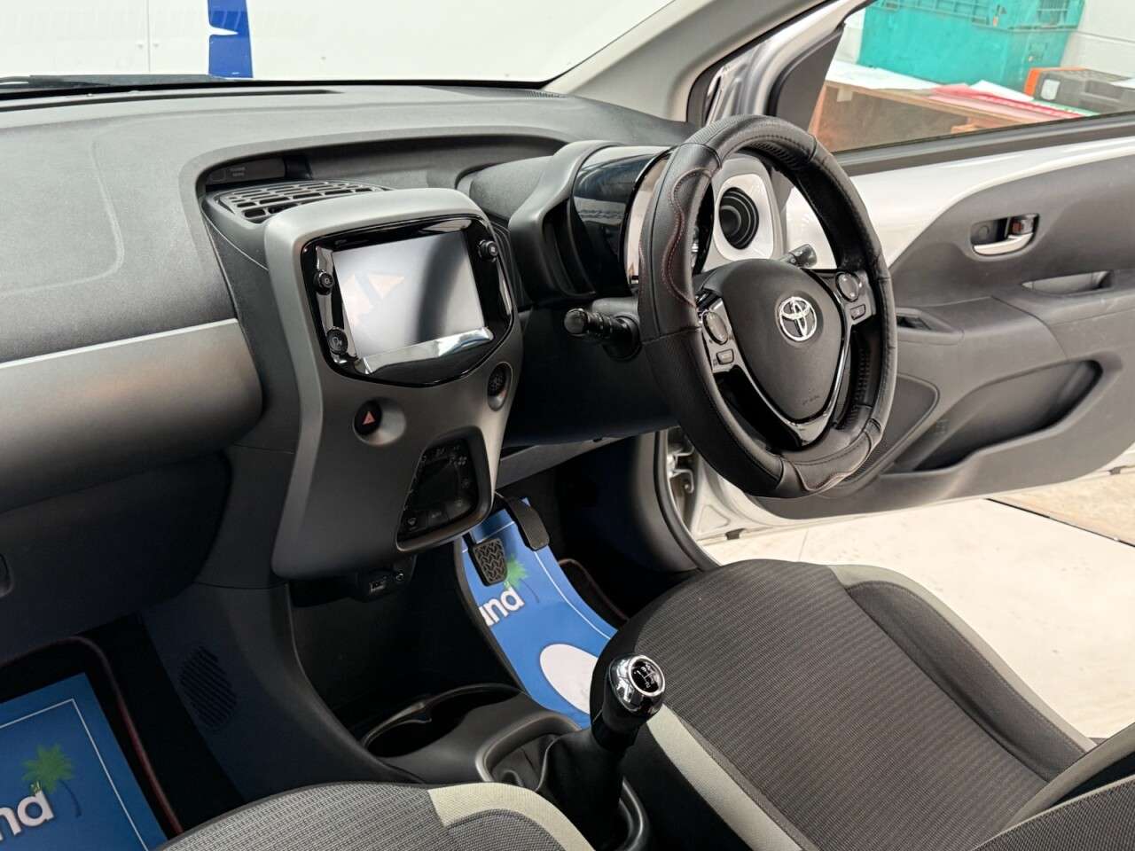 2021 TOYOTA AYGO 2021 TOYOTA AYGO