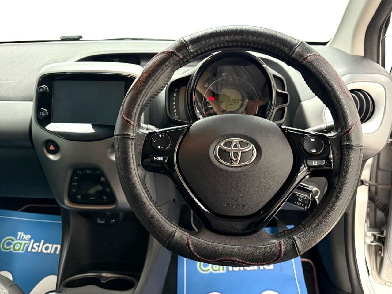 2021 TOYOTA AYGO 2021 TOYOTA AYGO