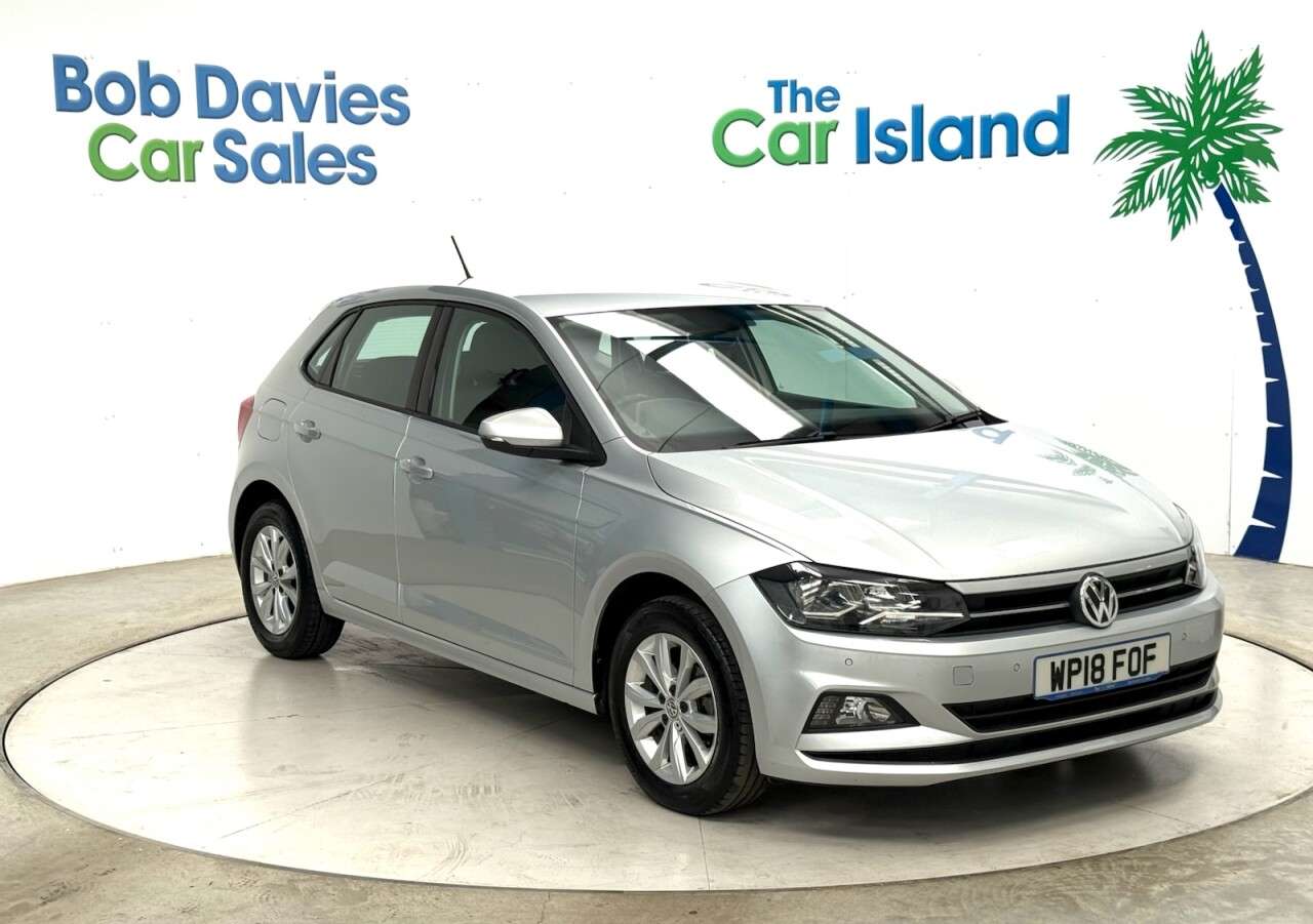 A 2018 VOLKSWAGEN POLO 1.0 TSI SE Hatchback 5dr Petrol Manual Euro 6 (s/s) (95 ps) Apple Carplay T A 2018 VOLKSWAGEN POLO 1.0 TSI SE Hatchback 5dr Petrol Manual Euro 6 (s/s) (95 ps) Apple Carplay T