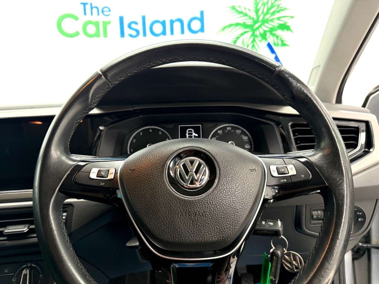 2018 VOLKSWAGEN POLO 2018 VOLKSWAGEN POLO