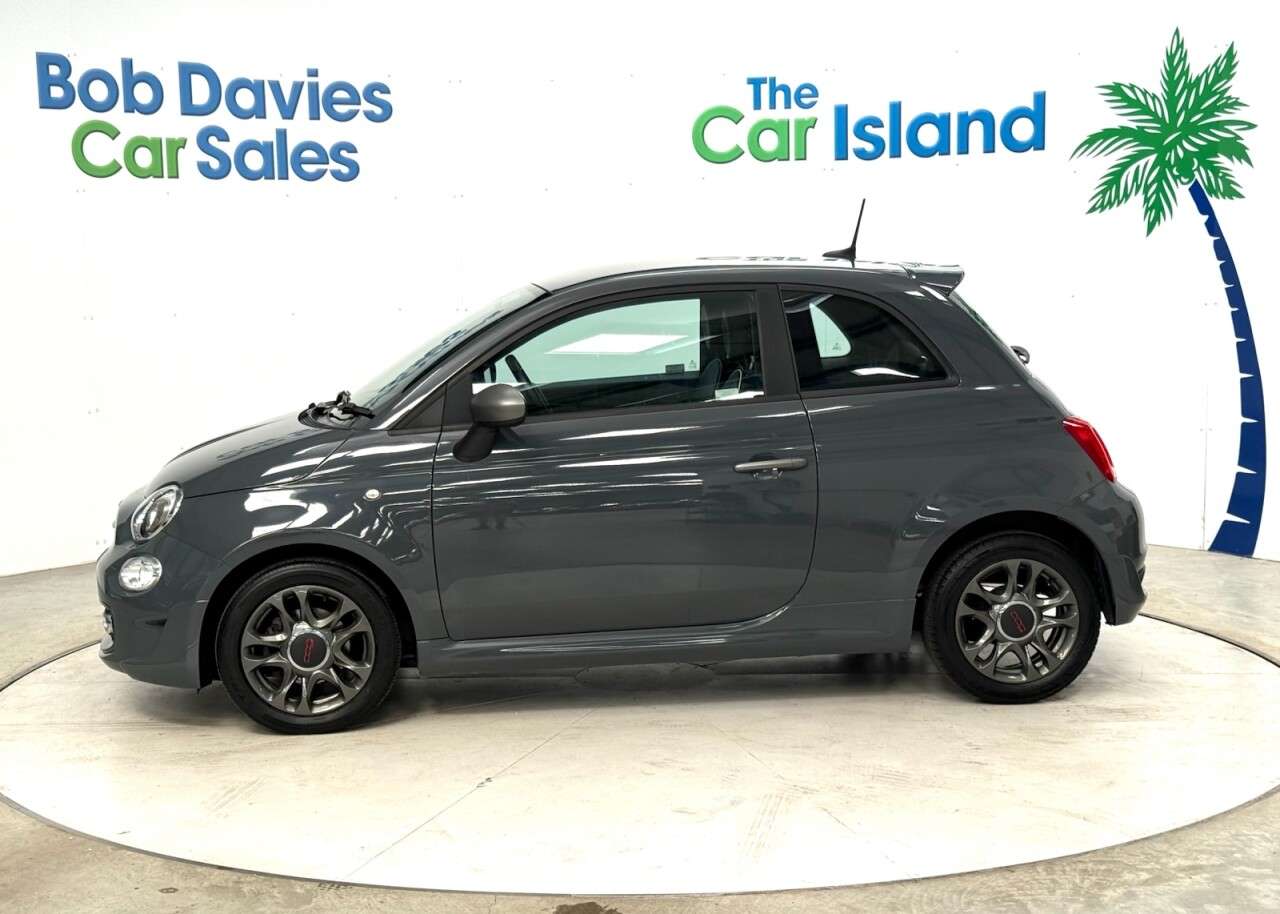 2020 FIAT 500 2020 FIAT 500