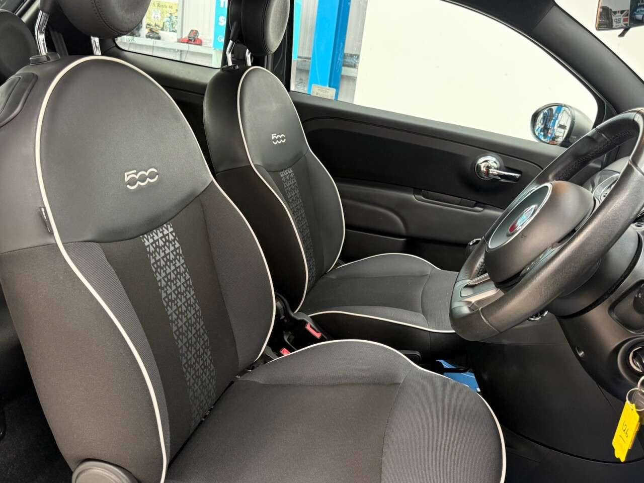 2020 FIAT 500 2020 FIAT 500