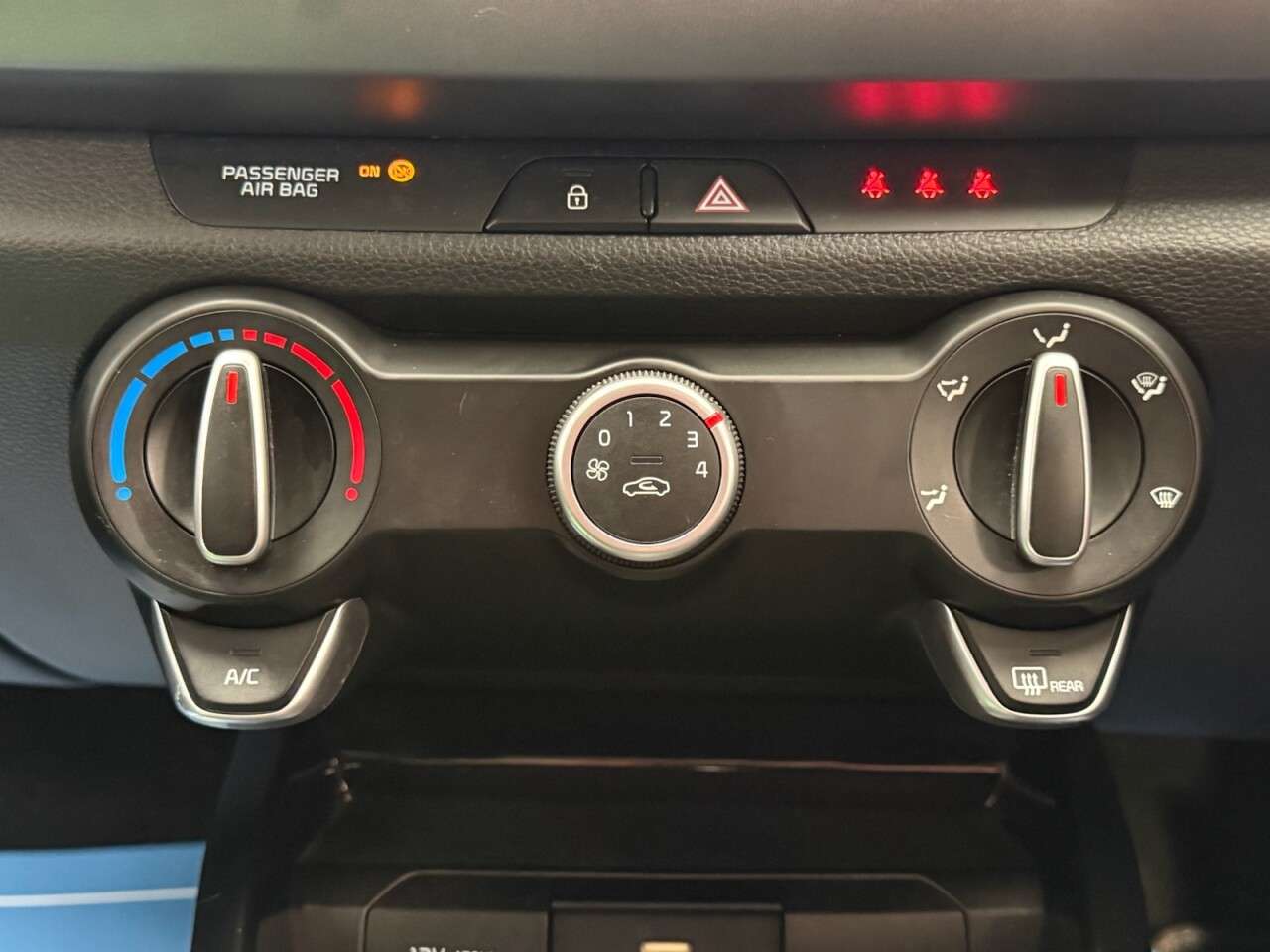 2021 KIA RIO 2021 KIA RIO
