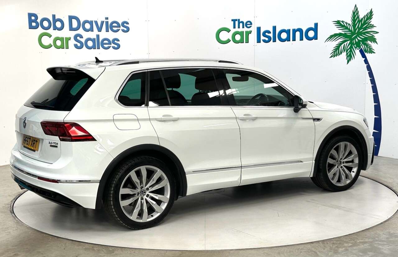 2017 VOLKSWAGEN TIGUAN 2017 VOLKSWAGEN TIGUAN