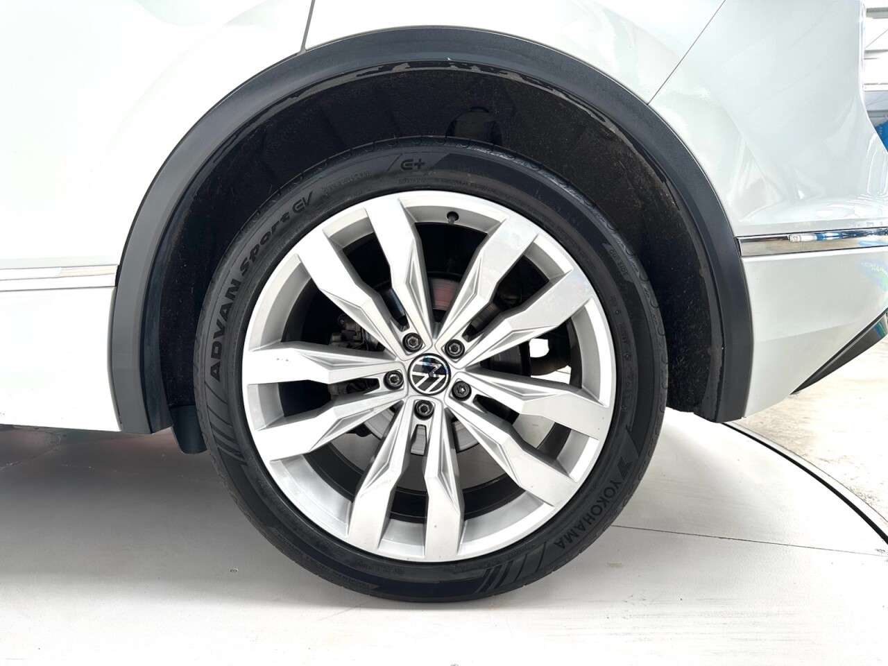 2017 VOLKSWAGEN TIGUAN 2017 VOLKSWAGEN TIGUAN