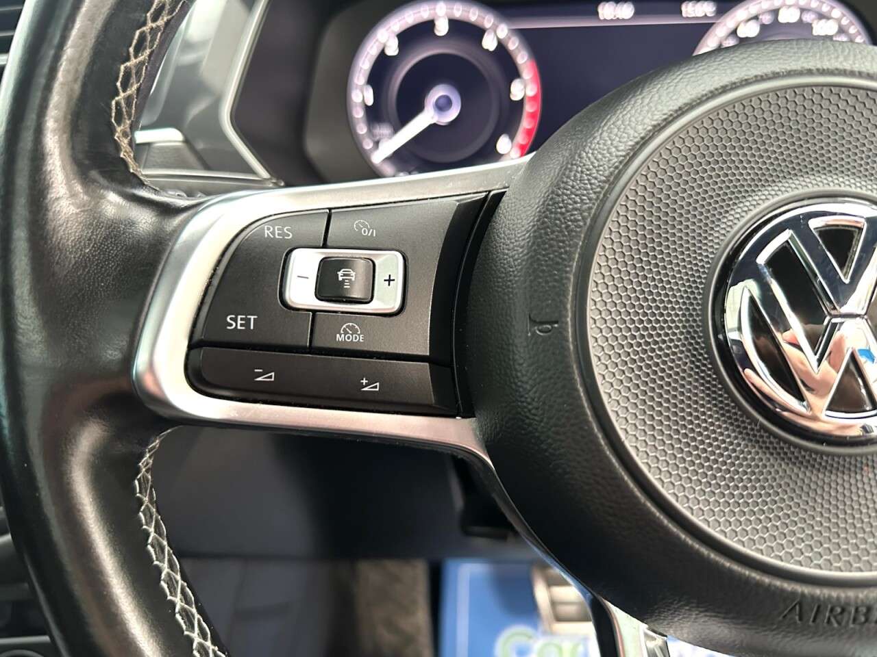2017 VOLKSWAGEN TIGUAN 2017 VOLKSWAGEN TIGUAN