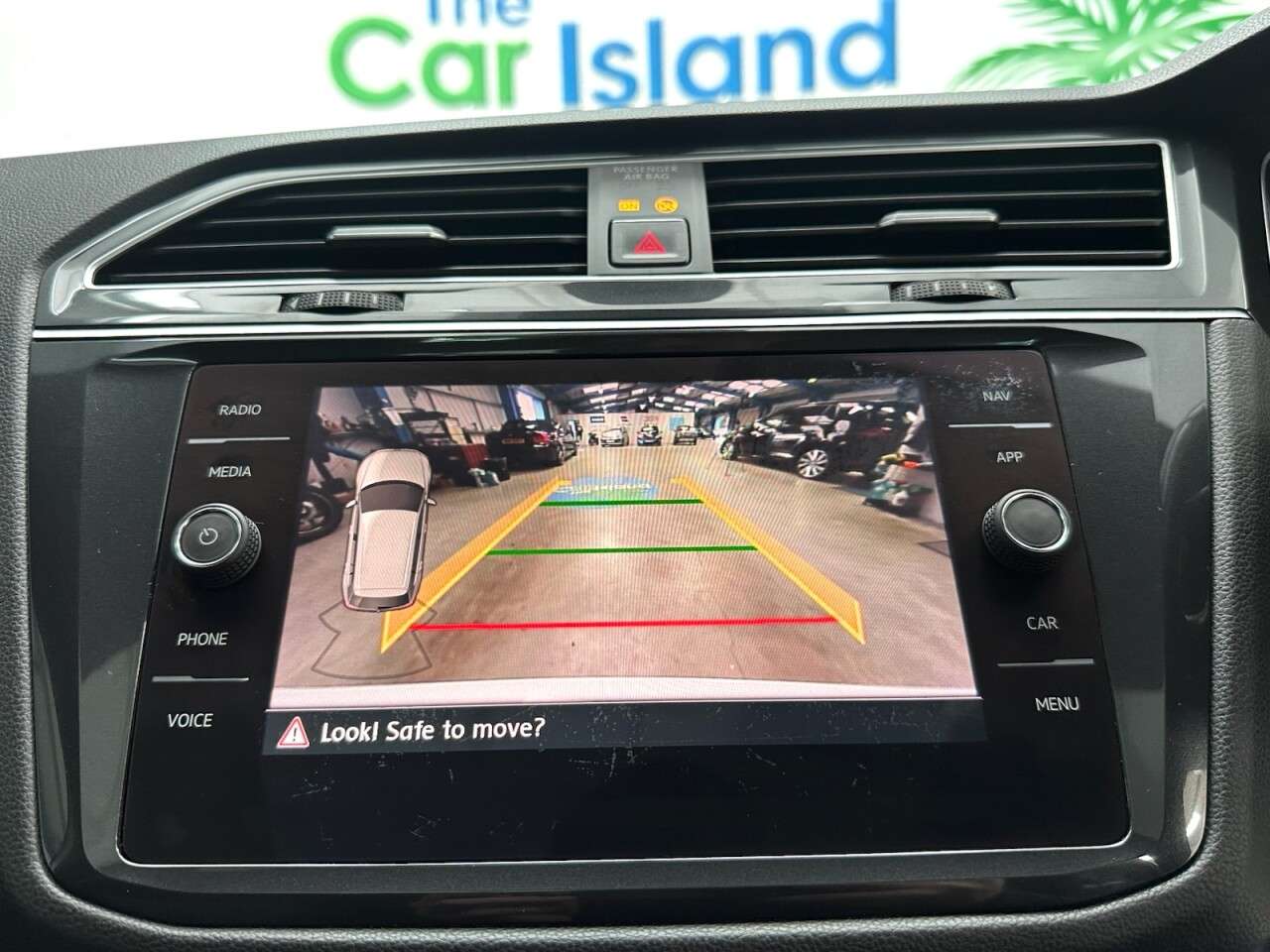 2017 VOLKSWAGEN TIGUAN 2017 VOLKSWAGEN TIGUAN