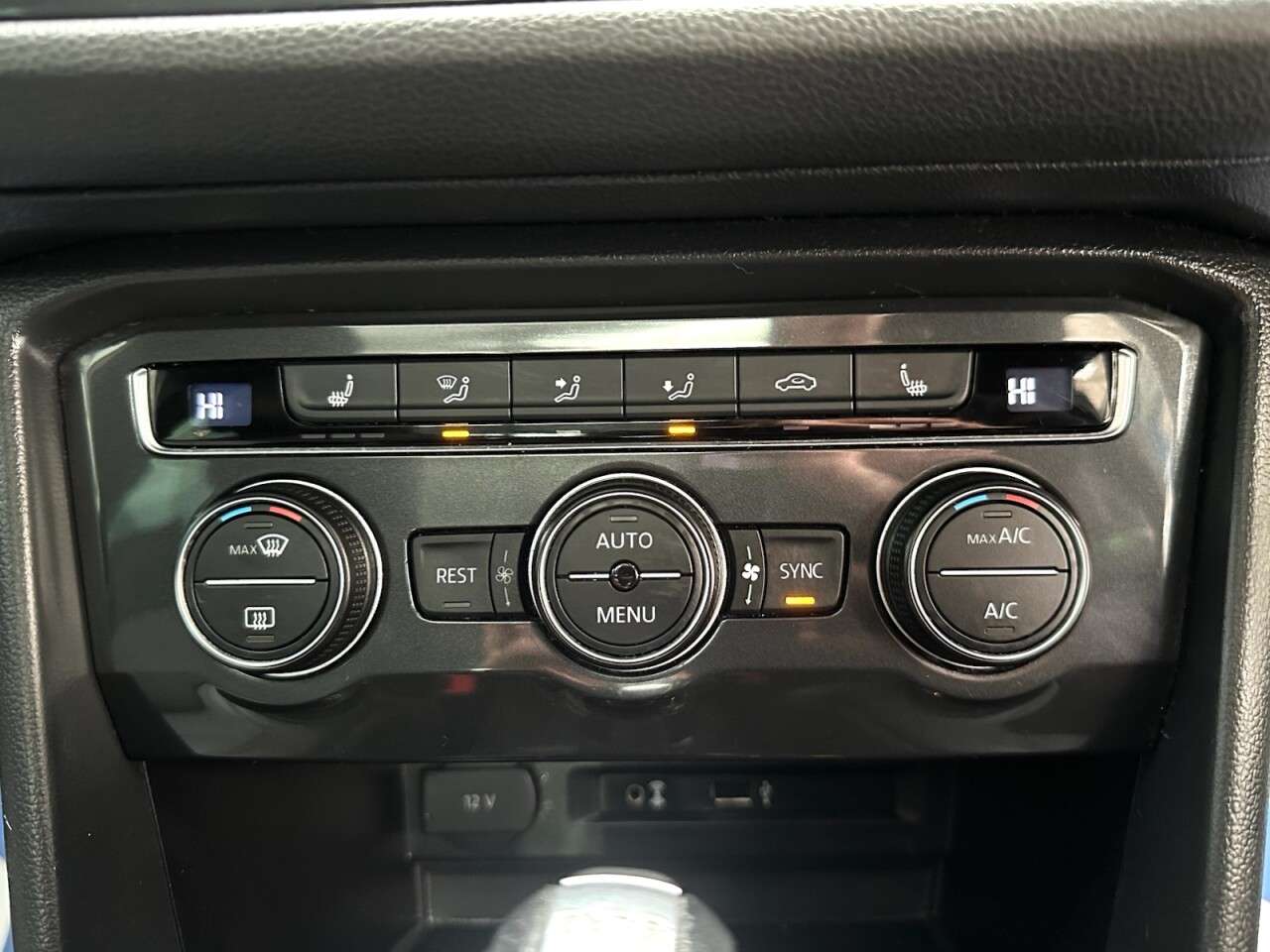 2017 VOLKSWAGEN TIGUAN 2017 VOLKSWAGEN TIGUAN