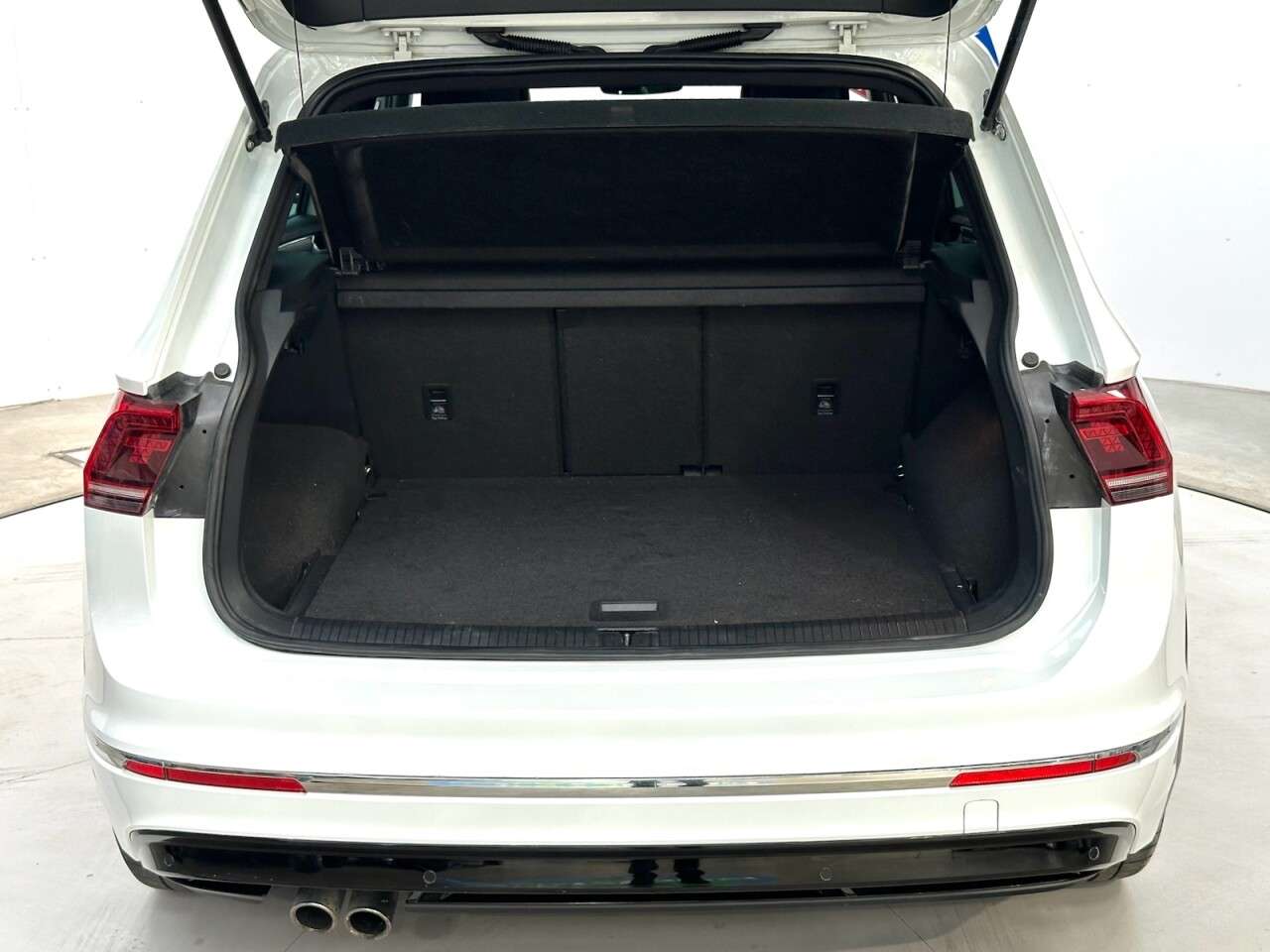 2017 VOLKSWAGEN TIGUAN 2017 VOLKSWAGEN TIGUAN