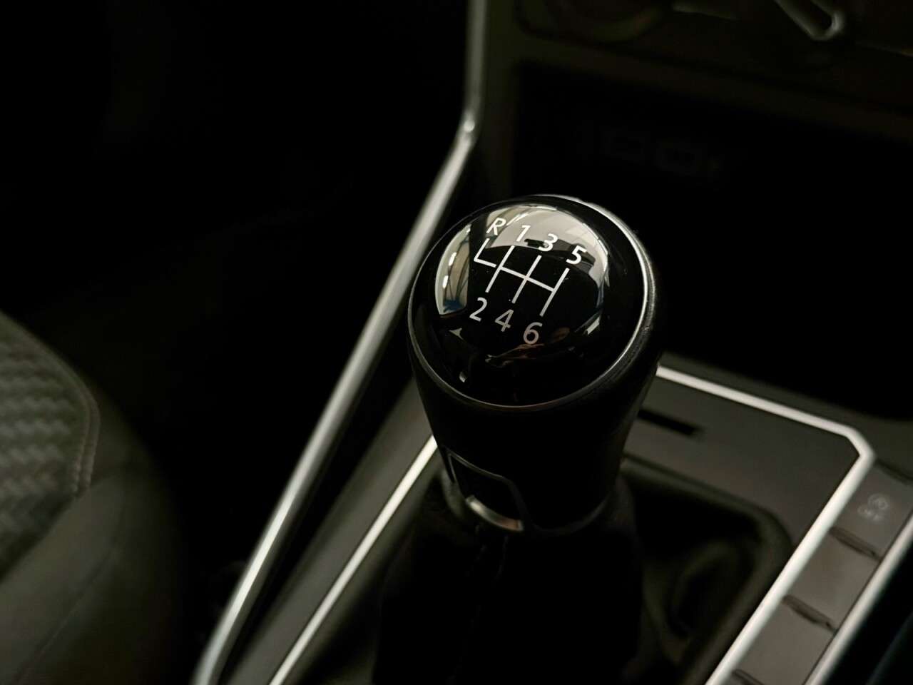 2018 VOLKSWAGEN POLO 2018 VOLKSWAGEN POLO