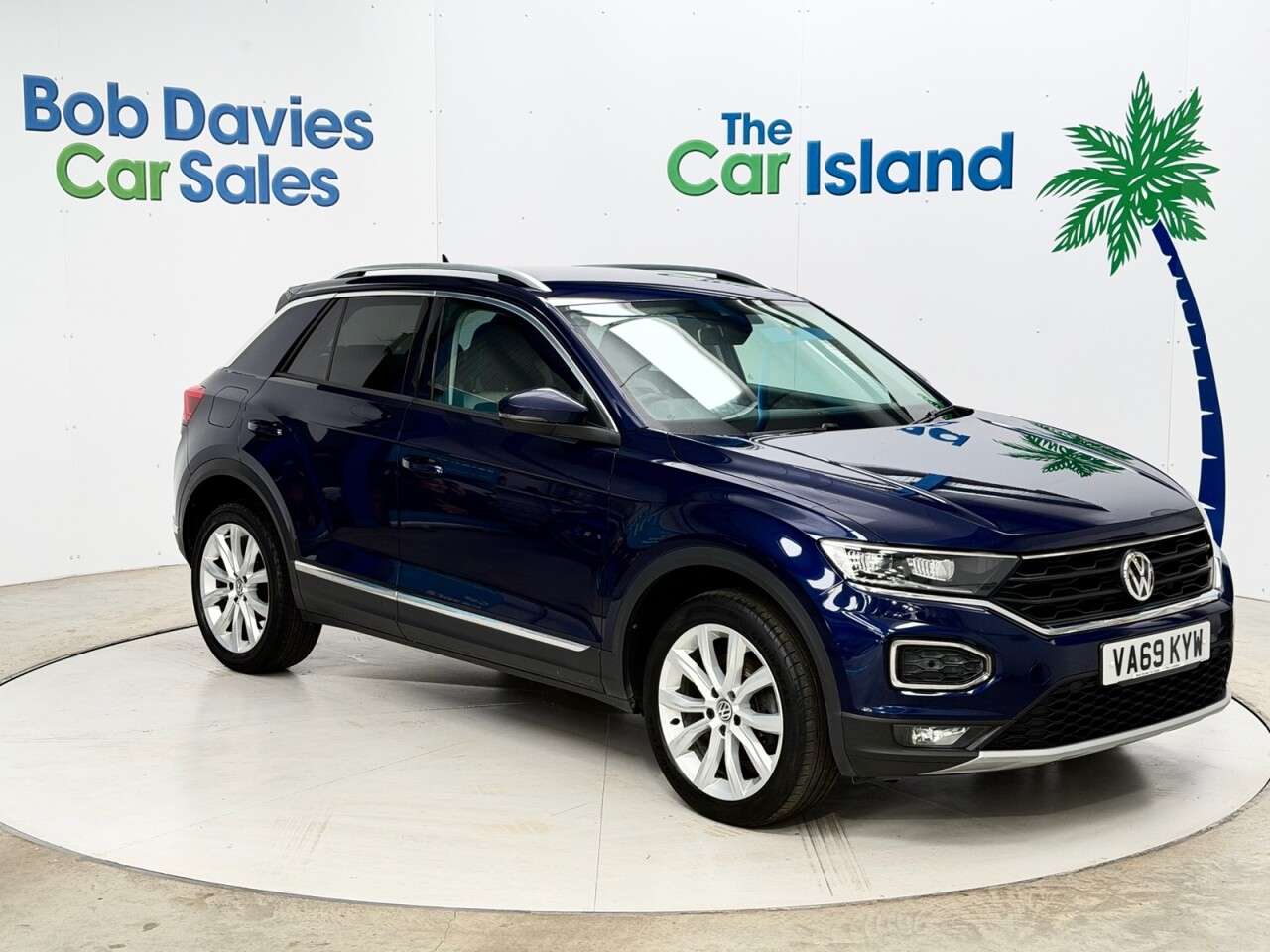 A 2020 VOLKSWAGEN T-ROC 2.0 TDI SEL SUV 5dr Diesel Manual Euro 6 (s/s) (150 ps) Adaptive Cruise, Fu A 2020 VOLKSWAGEN T-ROC 2.0 TDI SEL SUV 5dr Diesel Manual Euro 6 (s/s) (150 ps) Adaptive Cruise, Fu