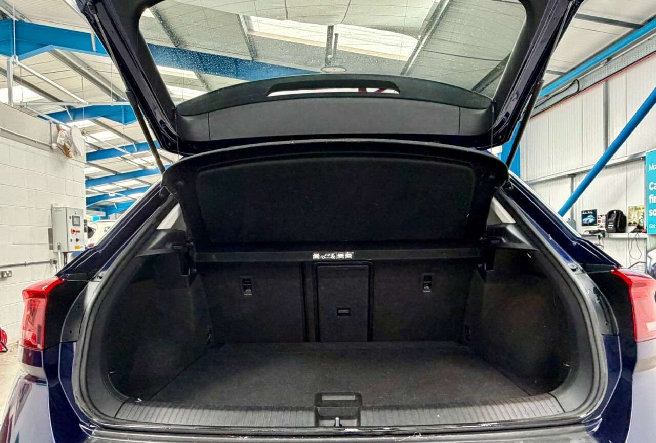 2020 VOLKSWAGEN T-ROC 2020 VOLKSWAGEN T-ROC