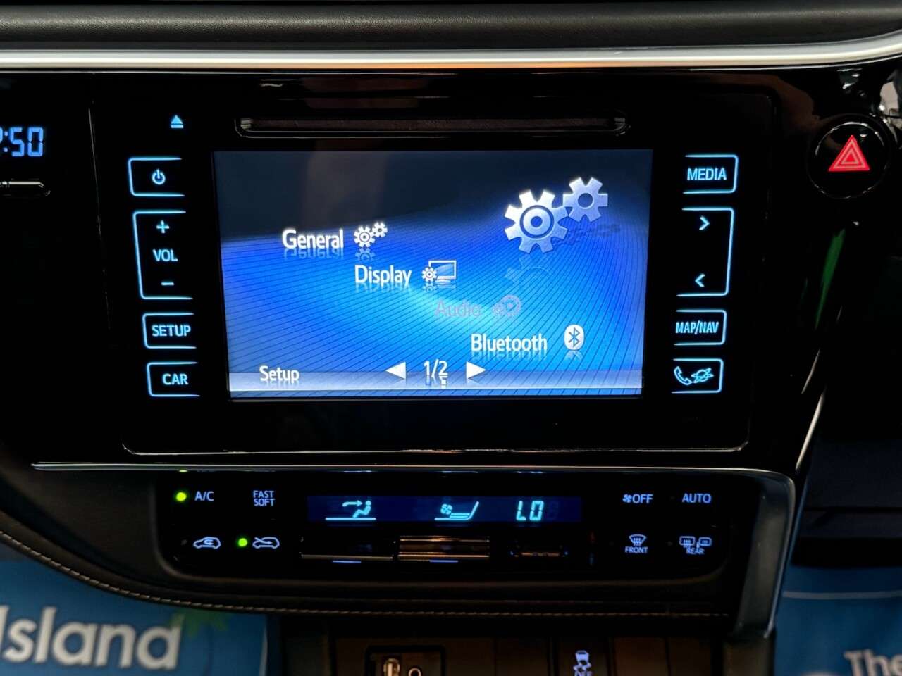 2017 TOYOTA AURIS 2017 TOYOTA AURIS