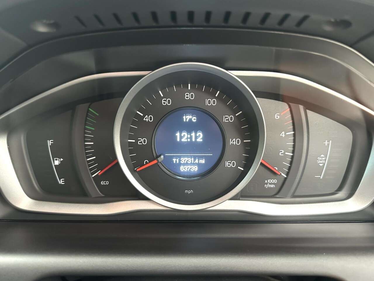 2017 VOLVO XC60 2017 VOLVO XC60