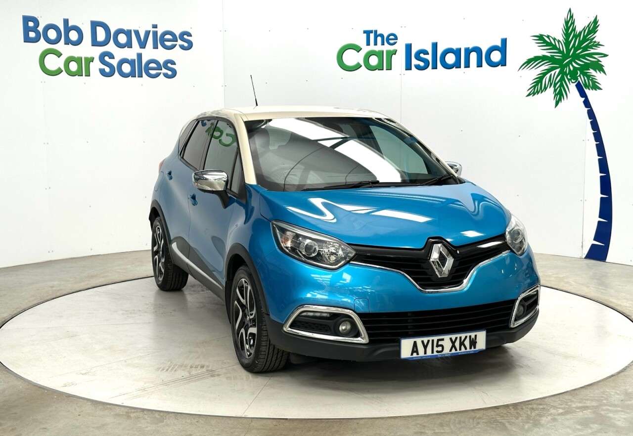A 2015 RENAULT CAPTUR 1.5 dCi ENERGY Dynamique S MediaNav SUV 5dr Diesel Manual Euro 5 (s/s) (90 A 2015 RENAULT CAPTUR 1.5 dCi ENERGY Dynamique S MediaNav SUV 5dr Diesel Manual Euro 5 (s/s) (90