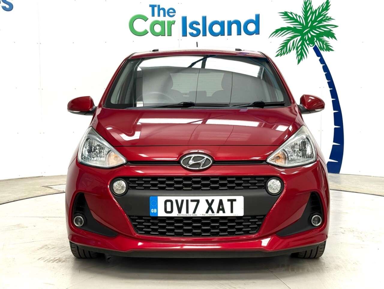 A 2017 HYUNDAI I10 1.2 Premium SE Hatchback 5dr Petrol Auto Euro 6 (87 ps) Sunroof, Bluetooth, A 2017 HYUNDAI I10 1.2 Premium SE Hatchback 5dr Petrol Auto Euro 6 (87 ps) Sunroof, Bluetooth,