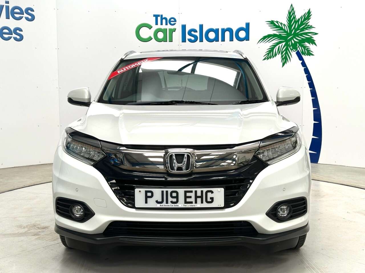 A 2019 HONDA HR-V 1.5 i-VTEC EX SUV 5dr Petrol CVT Euro 6 (s/s) (130 ps) Heated Leather, SATN A 2019 HONDA HR-V 1.5 i-VTEC EX SUV 5dr Petrol CVT Euro 6 (s/s) (130 ps) Heated Leather, SATN