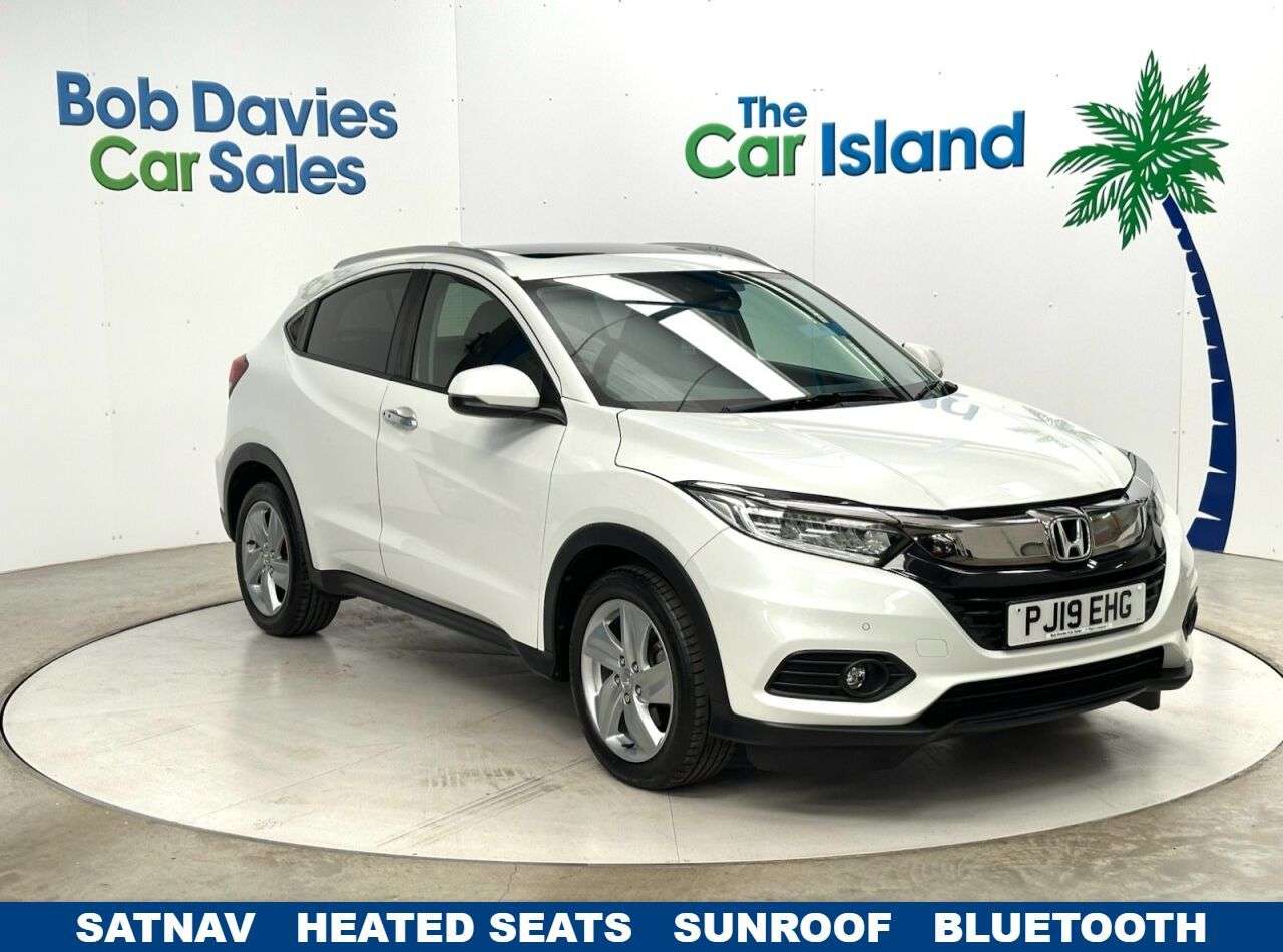 A 2019 HONDA HR-V 1.5 i-VTEC EX SUV 5dr Petrol CVT Euro 6 (s/s) (130 ps) Heated Leather, SATN A 2019 HONDA HR-V 1.5 i-VTEC EX SUV 5dr Petrol CVT Euro 6 (s/s) (130 ps) Heated Leather, SATN