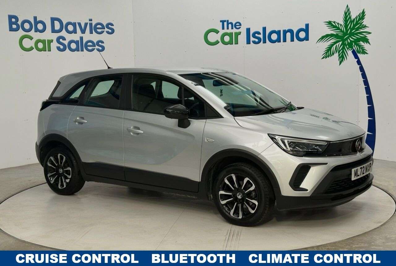 A 2022 VAUXHALL CROSSLAND 1.2 Design SUV 5dr Petrol Manual Euro 6 (s/s) (83 ps) Cruise Control & Clim A 2022 VAUXHALL CROSSLAND 1.2 Design SUV 5dr Petrol Manual Euro 6 (s/s) (83 ps) Cruise Control & Clim