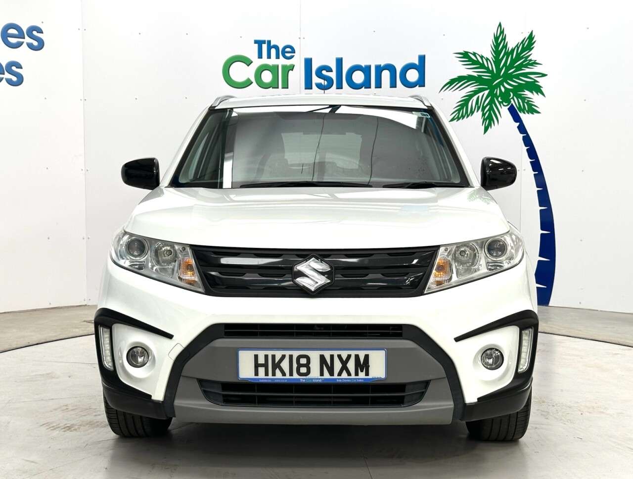 A 2018 SUZUKI VITARA 1.6 Kuro SUV 5dr Petrol Manual Euro 6 (s/s) (120 ps) Cruise Control, Touchs A 2018 SUZUKI VITARA 1.6 Kuro SUV 5dr Petrol Manual Euro 6 (s/s) (120 ps) Cruise Control, Touchs