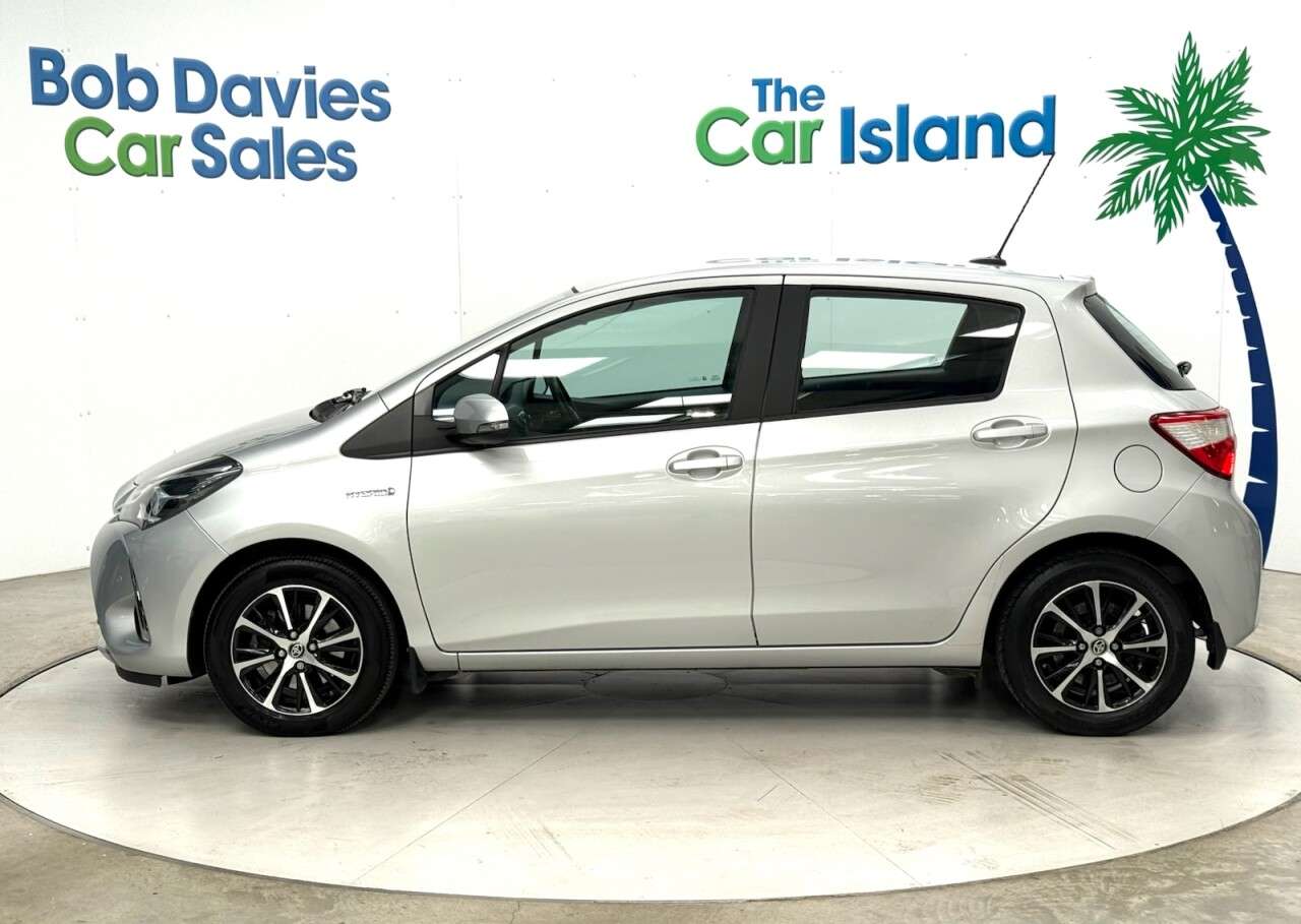 2018 TOYOTA YARIS 2018 TOYOTA YARIS