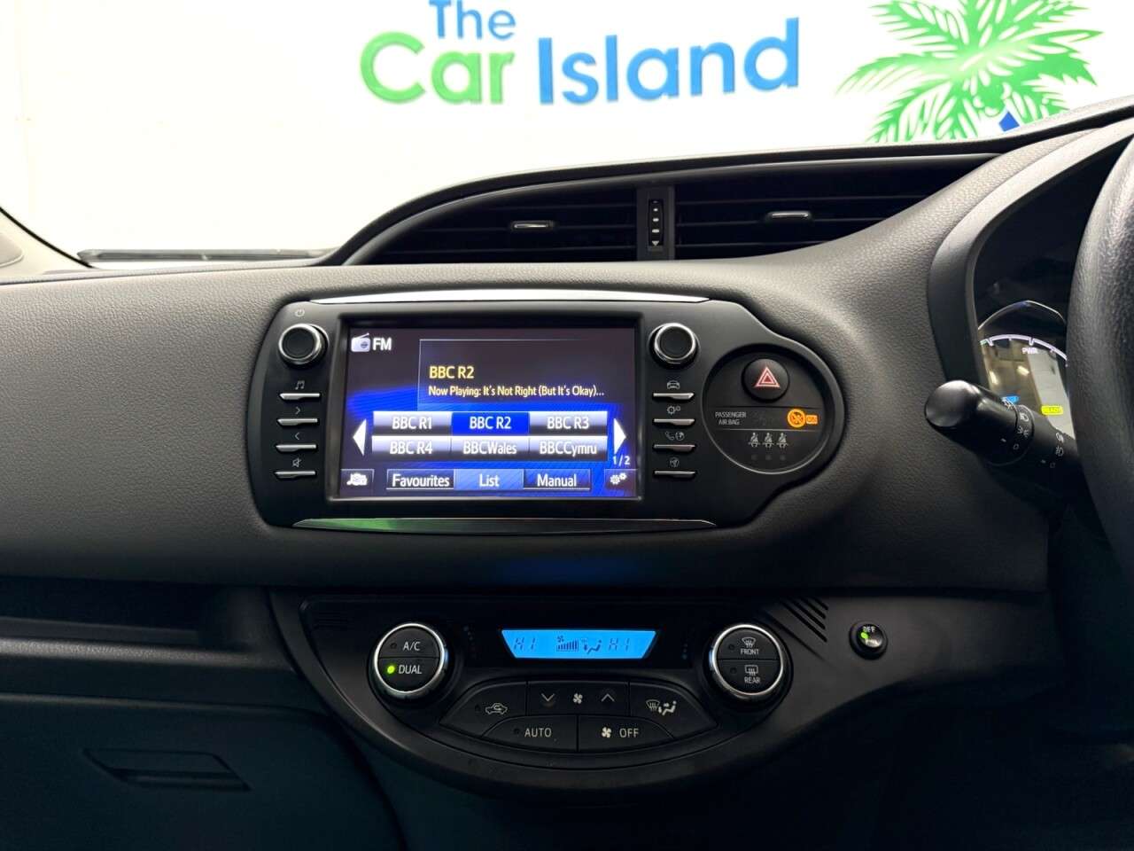 2018 TOYOTA YARIS 2018 TOYOTA YARIS