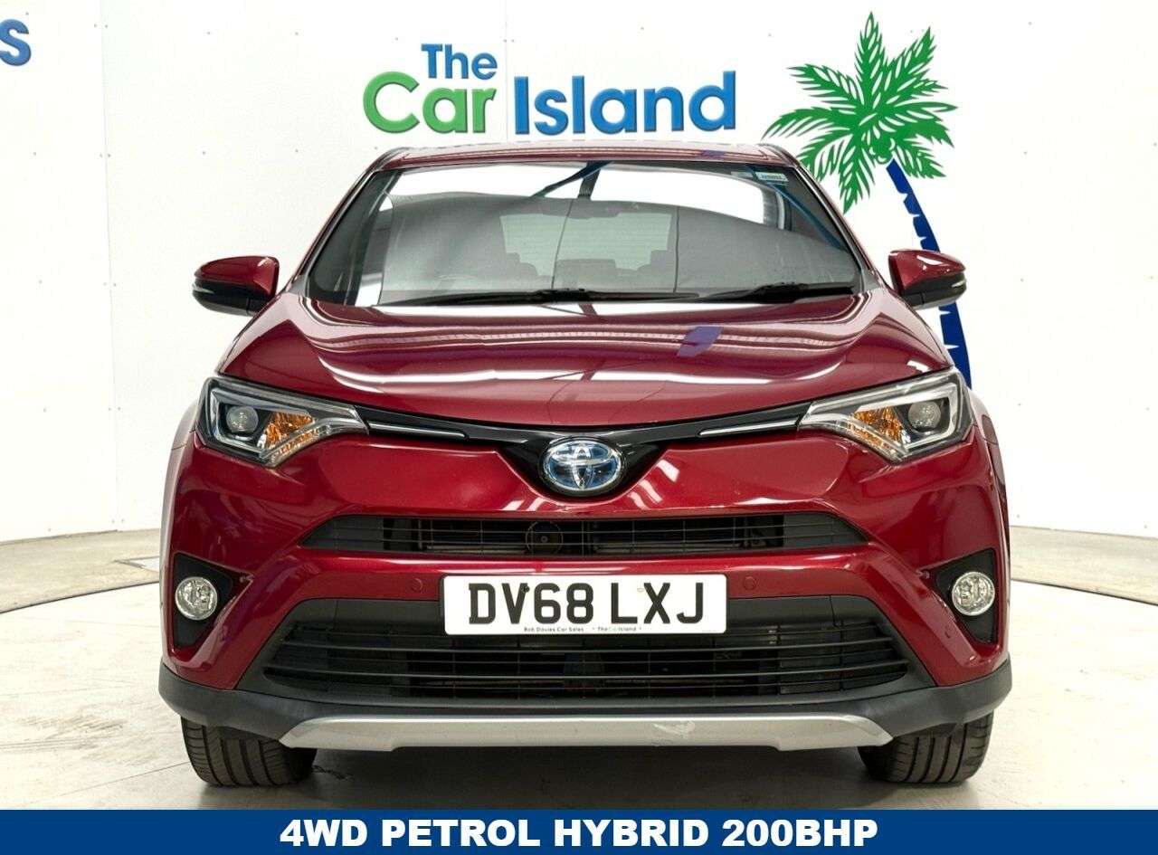 A 2018 TOYOTA RAV4 2.5 VVT-h Design SUV 5dr Petrol Hybrid CVT 4WD Euro 6 (s/s) (197 ps) Revers A 2018 TOYOTA RAV4 2.5 VVT-h Design SUV 5dr Petrol Hybrid CVT 4WD Euro 6 (s/s) (197 ps) Revers