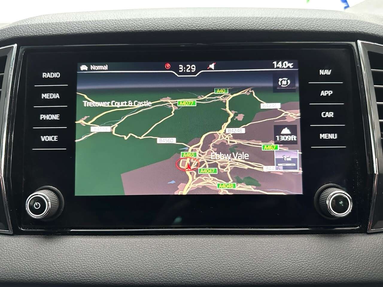 2020 SKODA KAROQ 2020 SKODA KAROQ