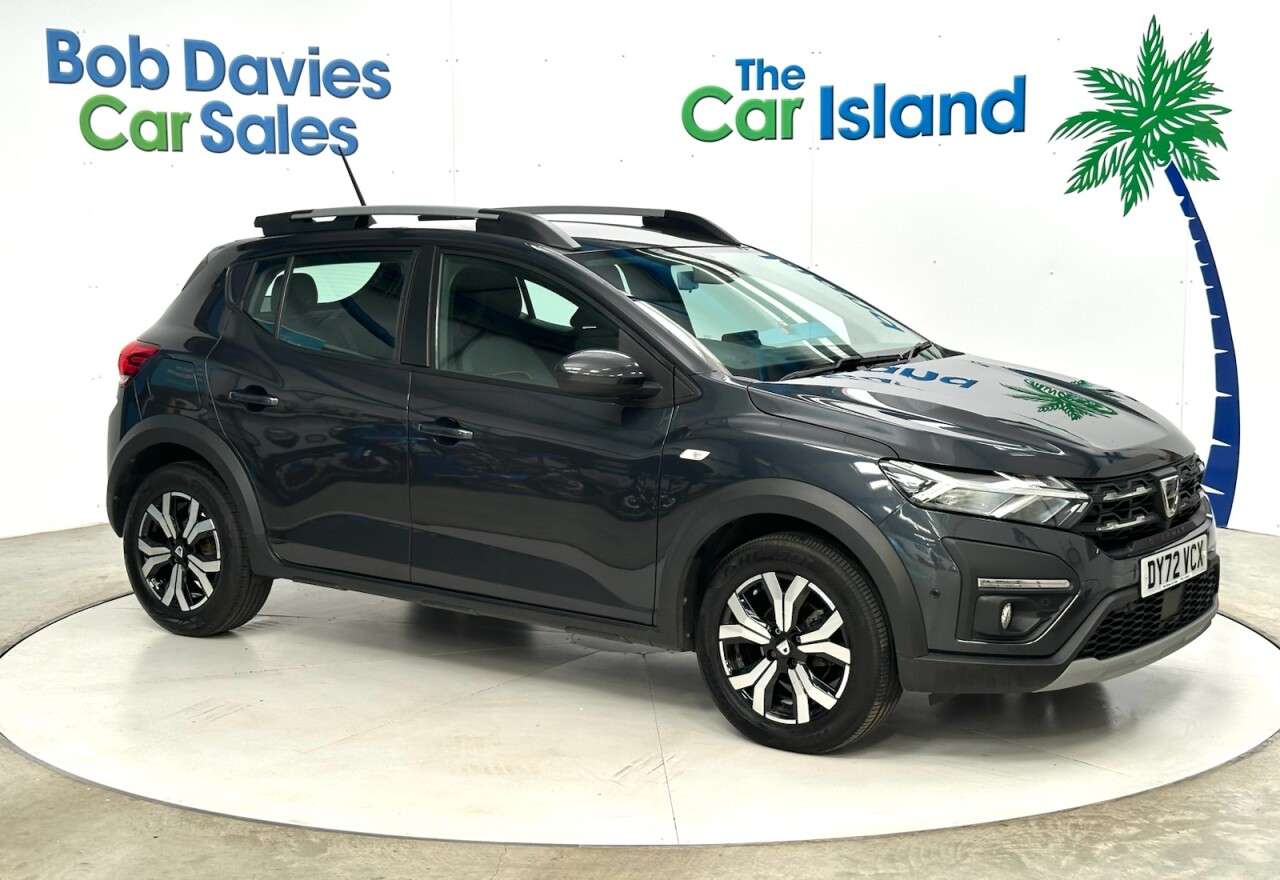 A 2022 DACIA SANDERO STEPWAY 1.0 TCe Prestige Hatchback 5dr Petrol CVT Euro 6 (s/s) (90 ps) Full Service A 2022 DACIA SANDERO STEPWAY 1.0 TCe Prestige Hatchback 5dr Petrol CVT Euro 6 (s/s) (90 ps) Full Service