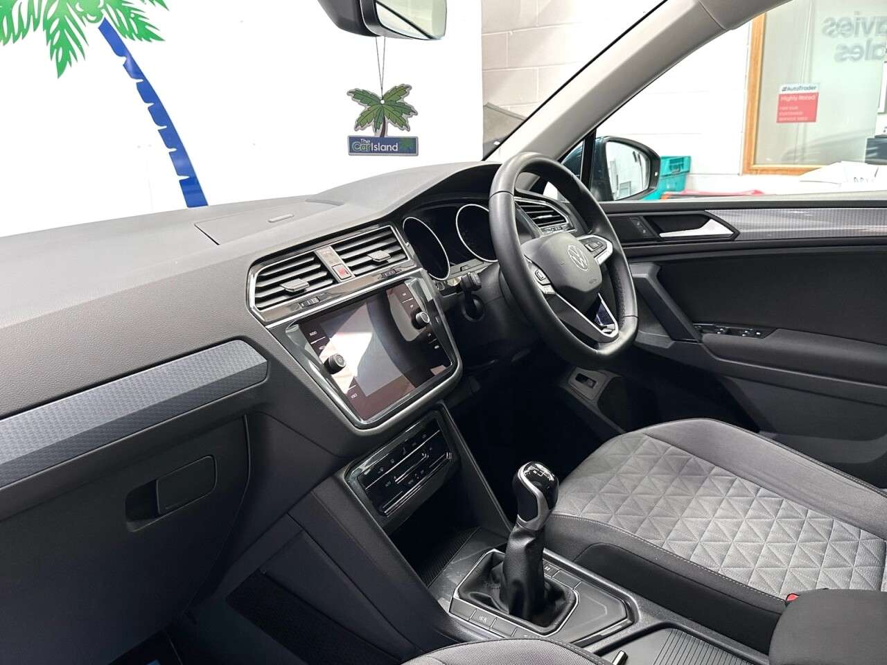 2021 VOLKSWAGEN TIGUAN 2021 VOLKSWAGEN TIGUAN