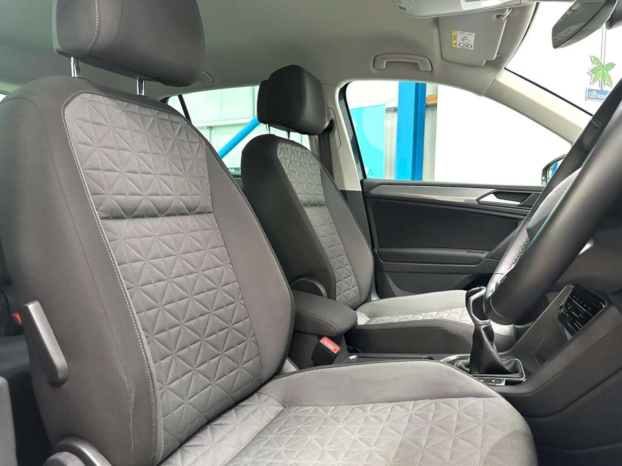 2021 VOLKSWAGEN TIGUAN 2021 VOLKSWAGEN TIGUAN