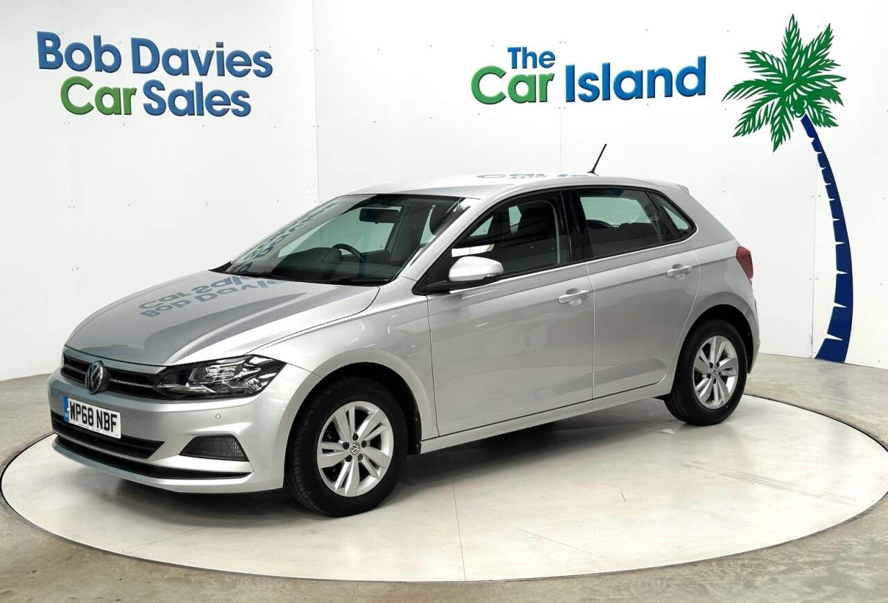 A 2019 VOLKSWAGEN POLO 1.0 TSI GPF SE Hatchback 5dr Petrol Manual Euro 6 (s/s) (95 ps) Cruise Cont A 2019 VOLKSWAGEN POLO 1.0 TSI GPF SE Hatchback 5dr Petrol Manual Euro 6 (s/s) (95 ps) Cruise Cont