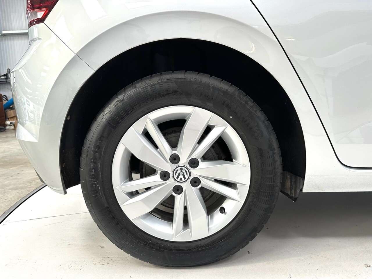 2019 VOLKSWAGEN POLO 2019 VOLKSWAGEN POLO