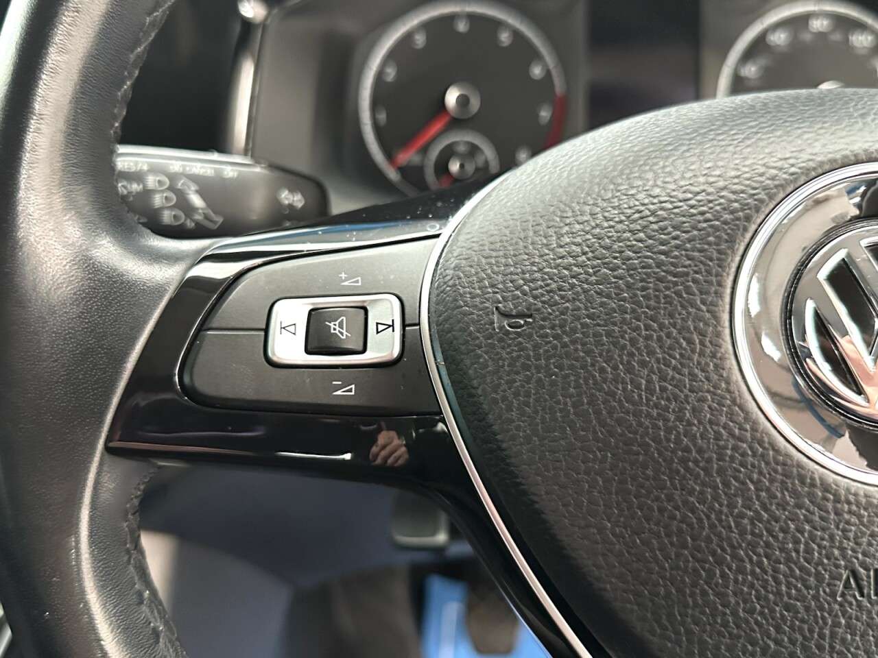 2019 VOLKSWAGEN POLO 2019 VOLKSWAGEN POLO