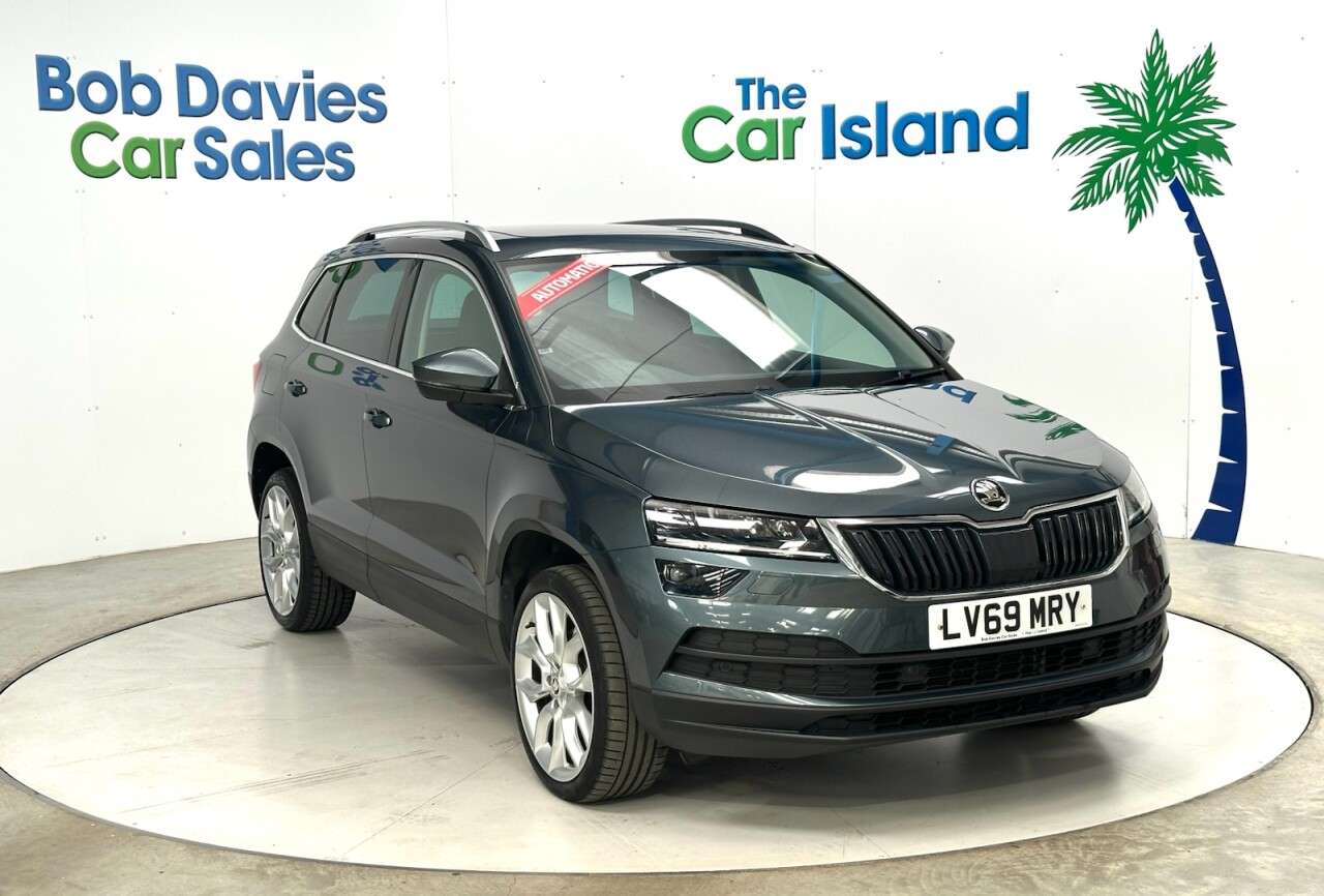A 2019 SKODA KAROQ 1.5 TSI ACT Edition SUV 5dr Petrol DSG Euro 6 (s/s) (150 ps) Heated Leather A 2019 SKODA KAROQ 1.5 TSI ACT Edition SUV 5dr Petrol DSG Euro 6 (s/s) (150 ps) Heated Leather