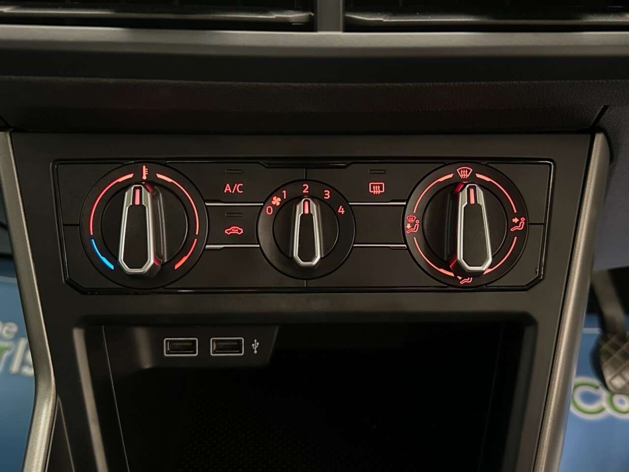2018 VOLKSWAGEN POLO 2018 VOLKSWAGEN POLO