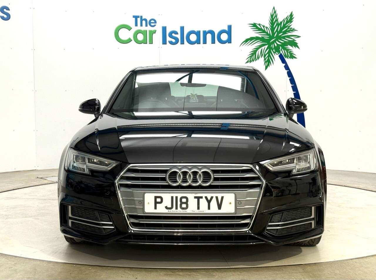 A 2018 AUDI A4 1.4 TFSI S line Saloon 4dr Petrol Manual Euro 6 (s/s) (150 ps) Heated Half A 2018 AUDI A4 1.4 TFSI S line Saloon 4dr Petrol Manual Euro 6 (s/s) (150 ps) Heated Half