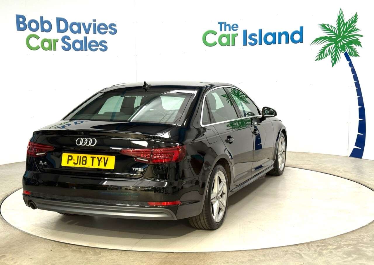 2018 AUDI A4 2018 AUDI A4