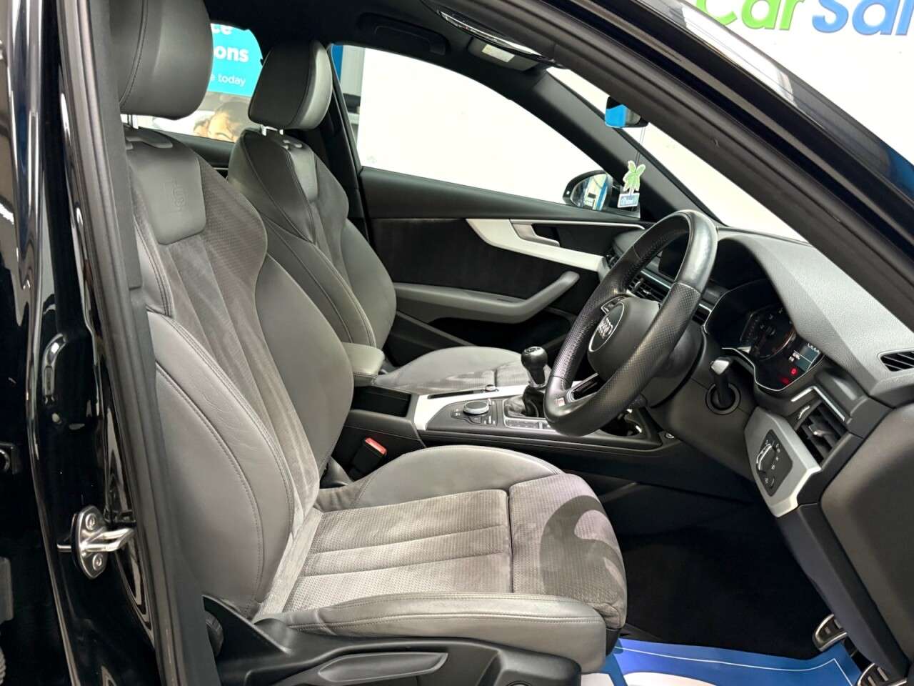 2018 AUDI A4 2018 AUDI A4