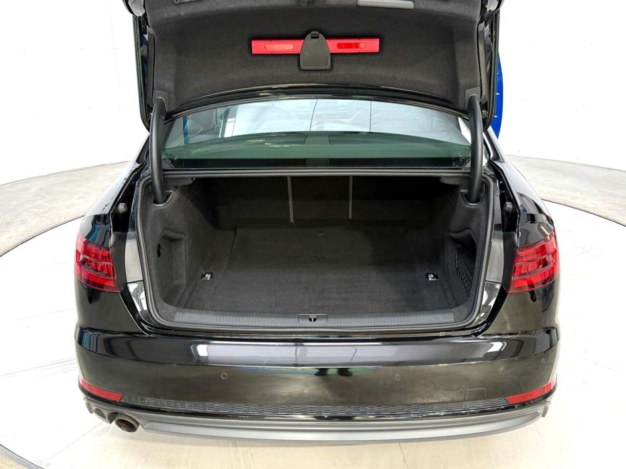 2018 AUDI A4 2018 AUDI A4