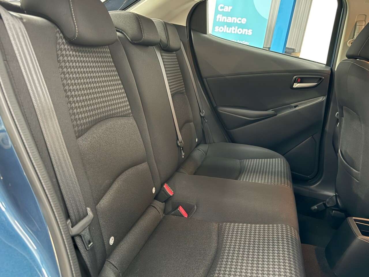 2018 MAZDA MAZDA2 2018 MAZDA MAZDA2