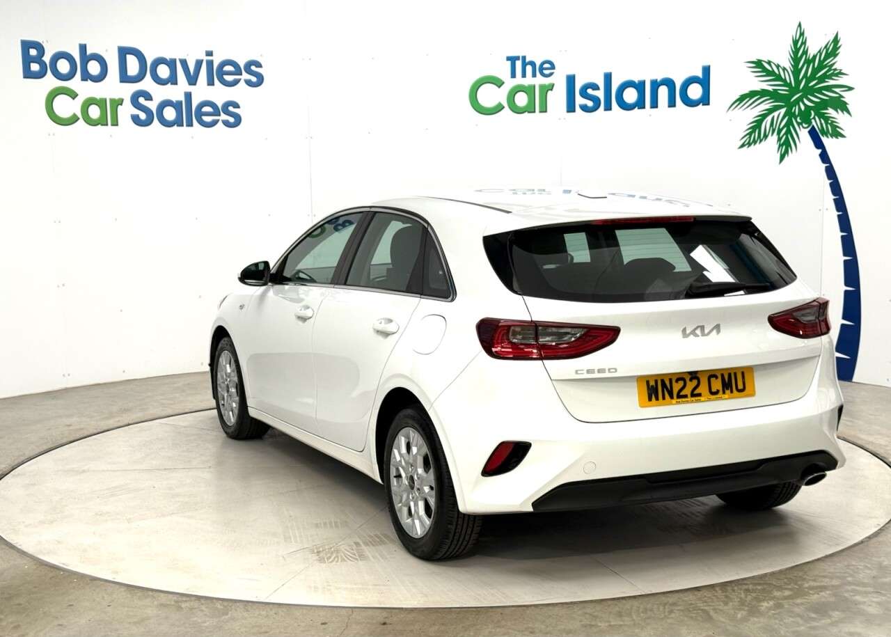 2022 KIA CEED 2022 KIA CEED