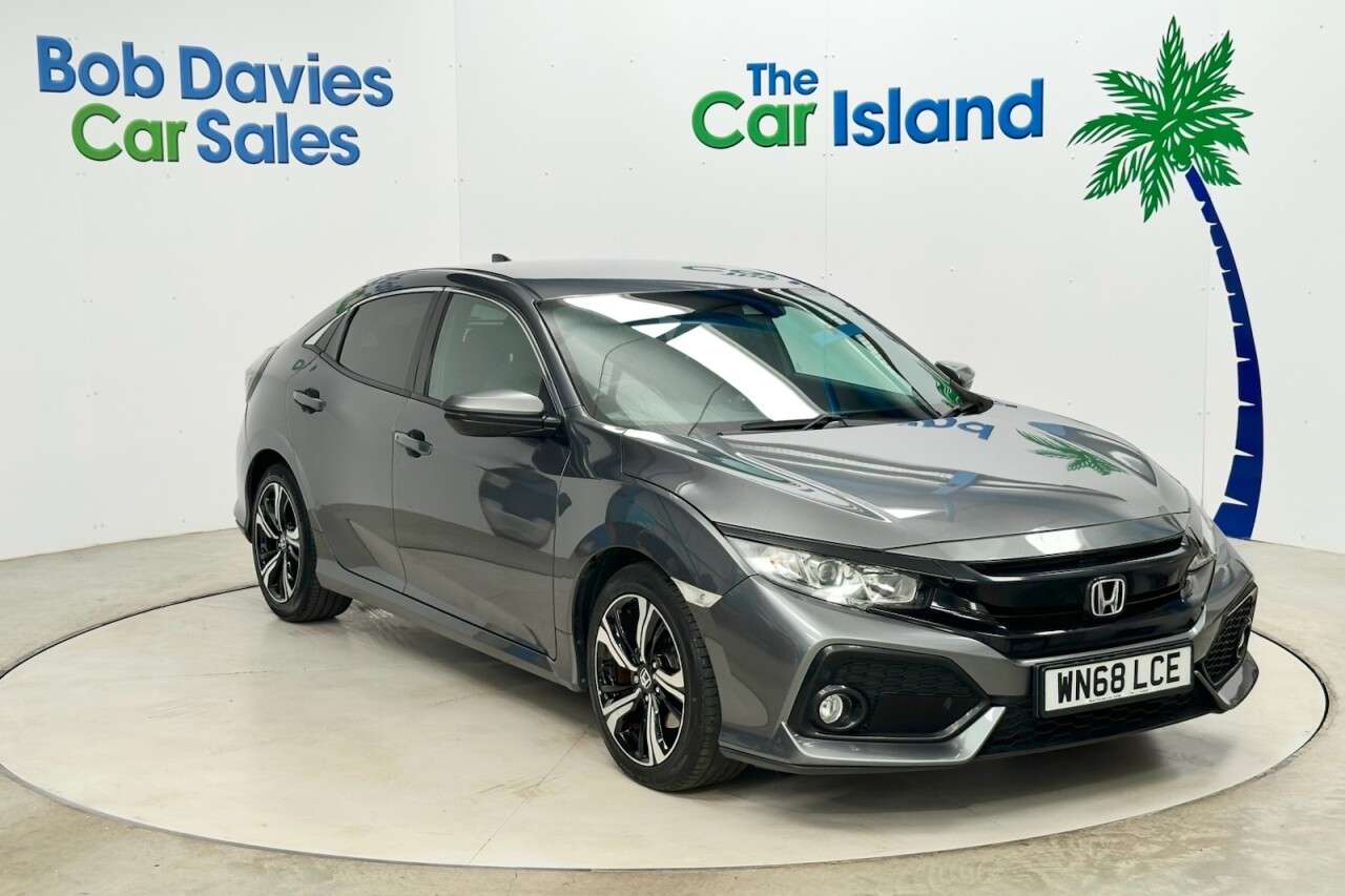 A 2018 HONDA CIVIC 1.6 i-DTEC SR Hatchback 5dr Diesel Manual Euro 6 (s/s) (120 ps) Cruise, Rev A 2018 HONDA CIVIC 1.6 i-DTEC SR Hatchback 5dr Diesel Manual Euro 6 (s/s) (120 ps) Cruise, Rev