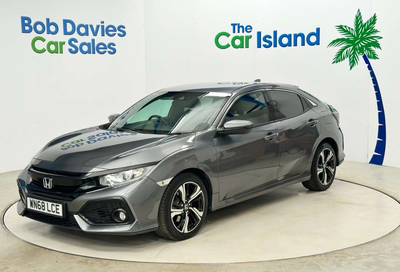 A 2018 HONDA CIVIC 1.6 i-DTEC SR Hatchback 5dr Diesel Manual Euro 6 (s/s) (120 ps) Cruise, Rev A 2018 HONDA CIVIC 1.6 i-DTEC SR Hatchback 5dr Diesel Manual Euro 6 (s/s) (120 ps) Cruise, Rev