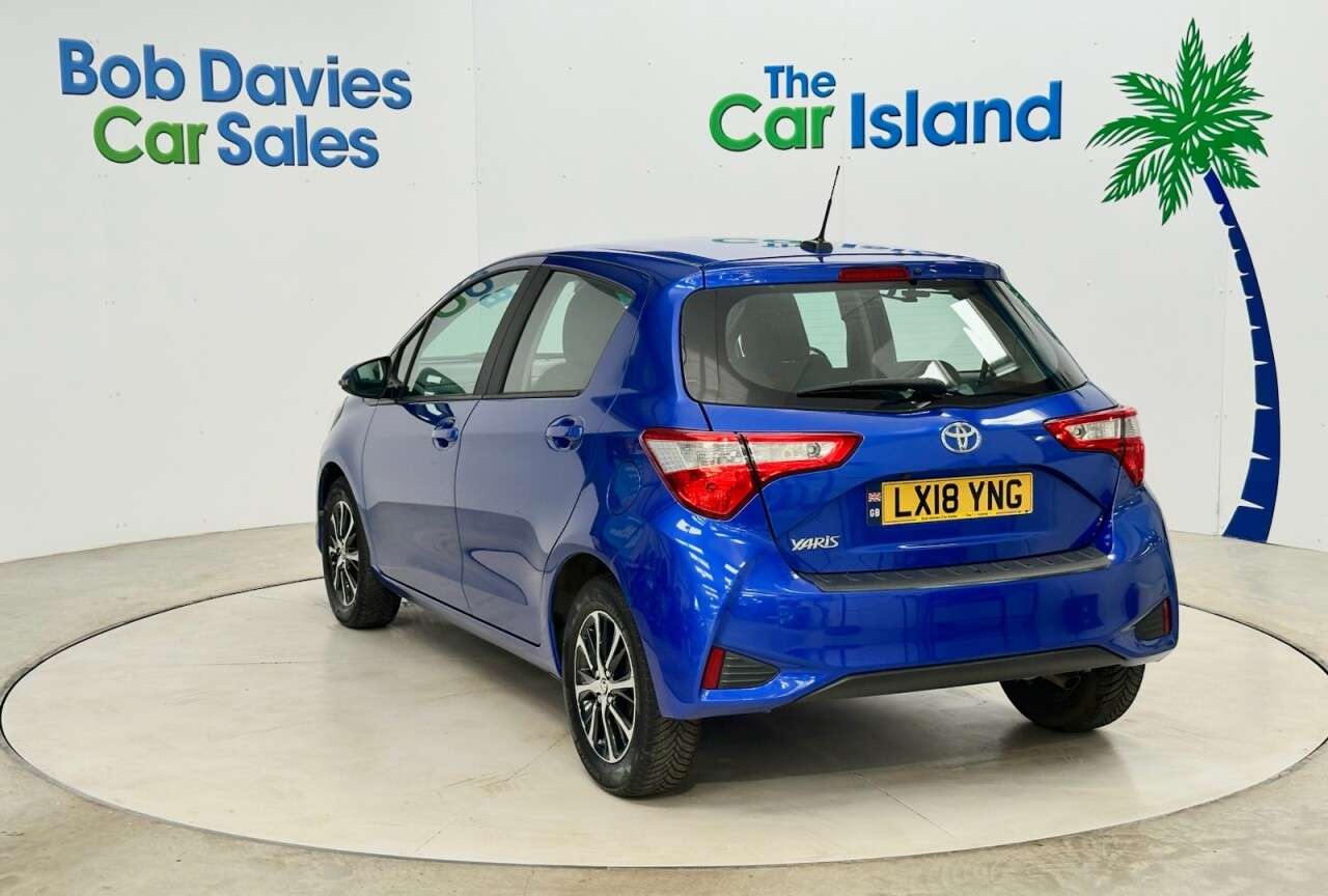 2018 TOYOTA YARIS 2018 TOYOTA YARIS