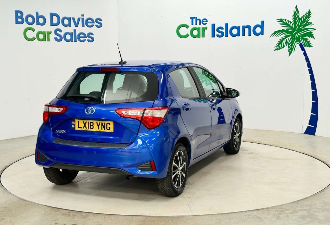 2018 TOYOTA YARIS 2018 TOYOTA YARIS