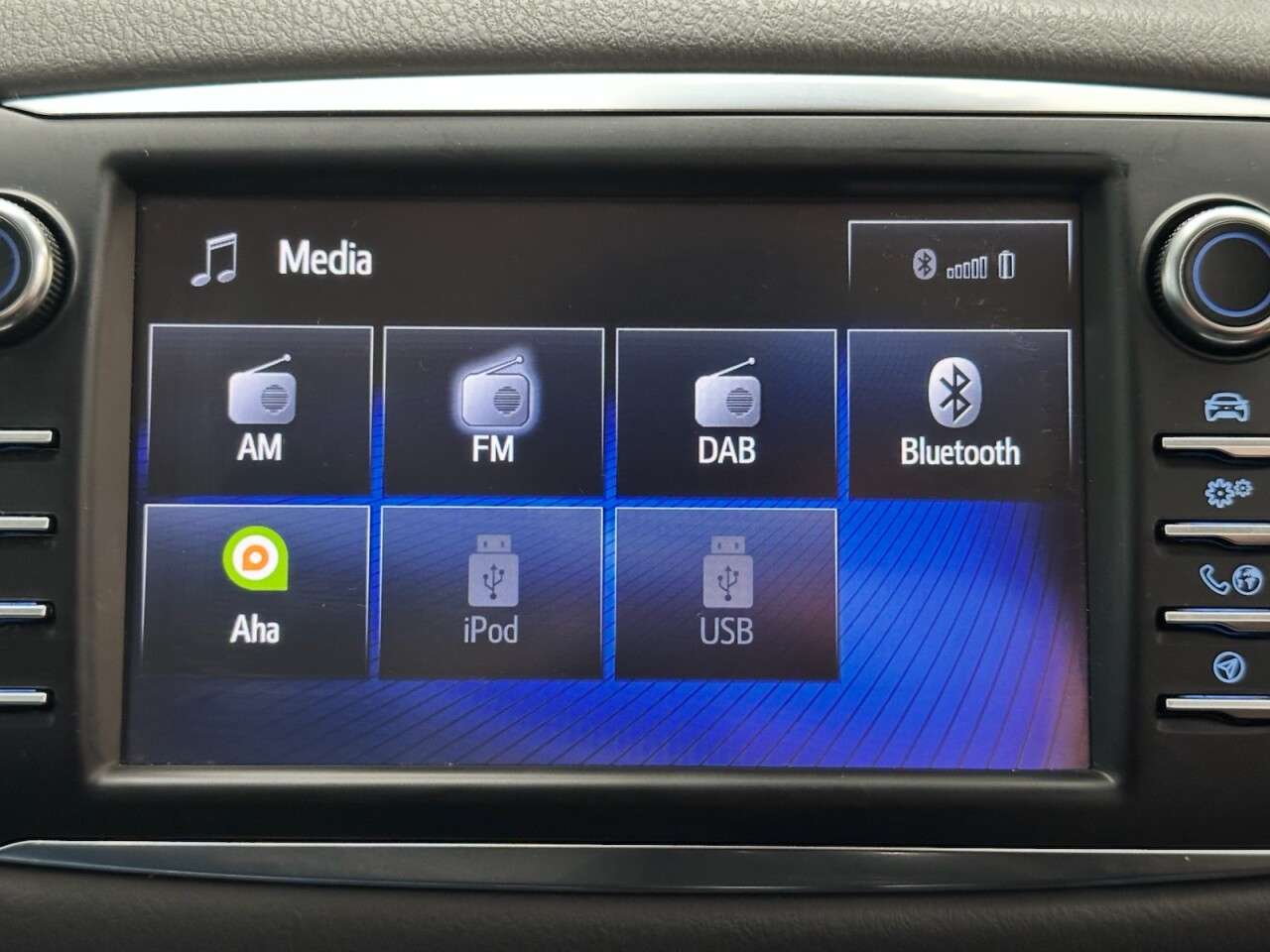 2018 TOYOTA YARIS 2018 TOYOTA YARIS
