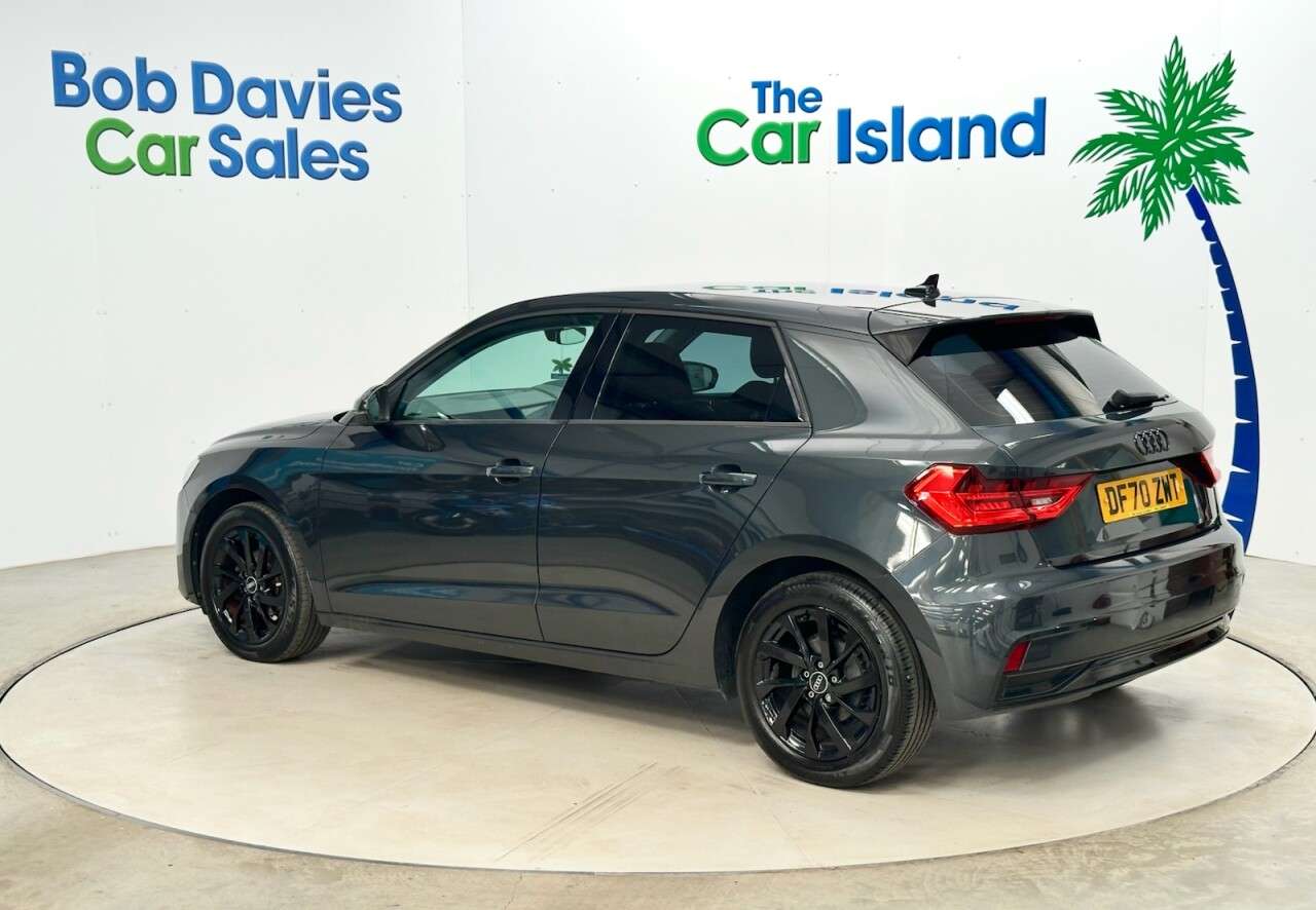 2021 AUDI A1 2021 AUDI A1