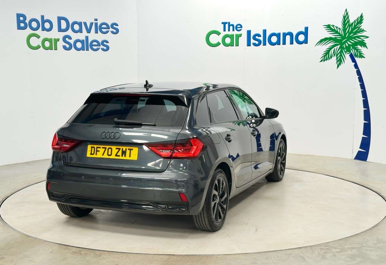 2021 AUDI A1 2021 AUDI A1