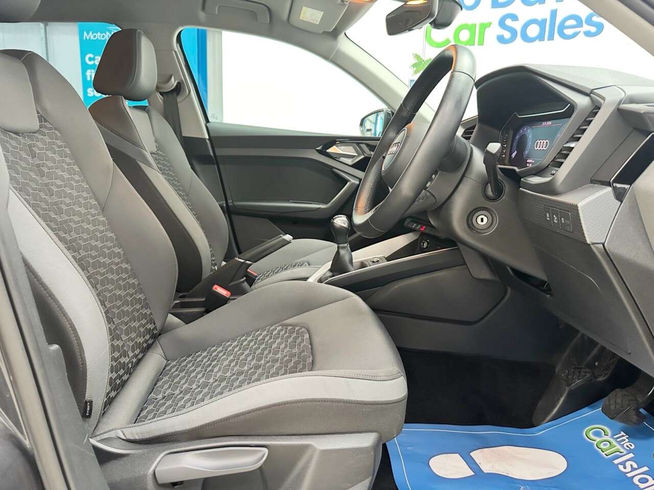 2021 AUDI A1 2021 AUDI A1